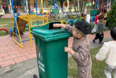 Tổ chức các hoạt động trải nghiệm cho trẻ mầm non” Lớp: 3 tuổi A trường mầm non Nghĩa Châu